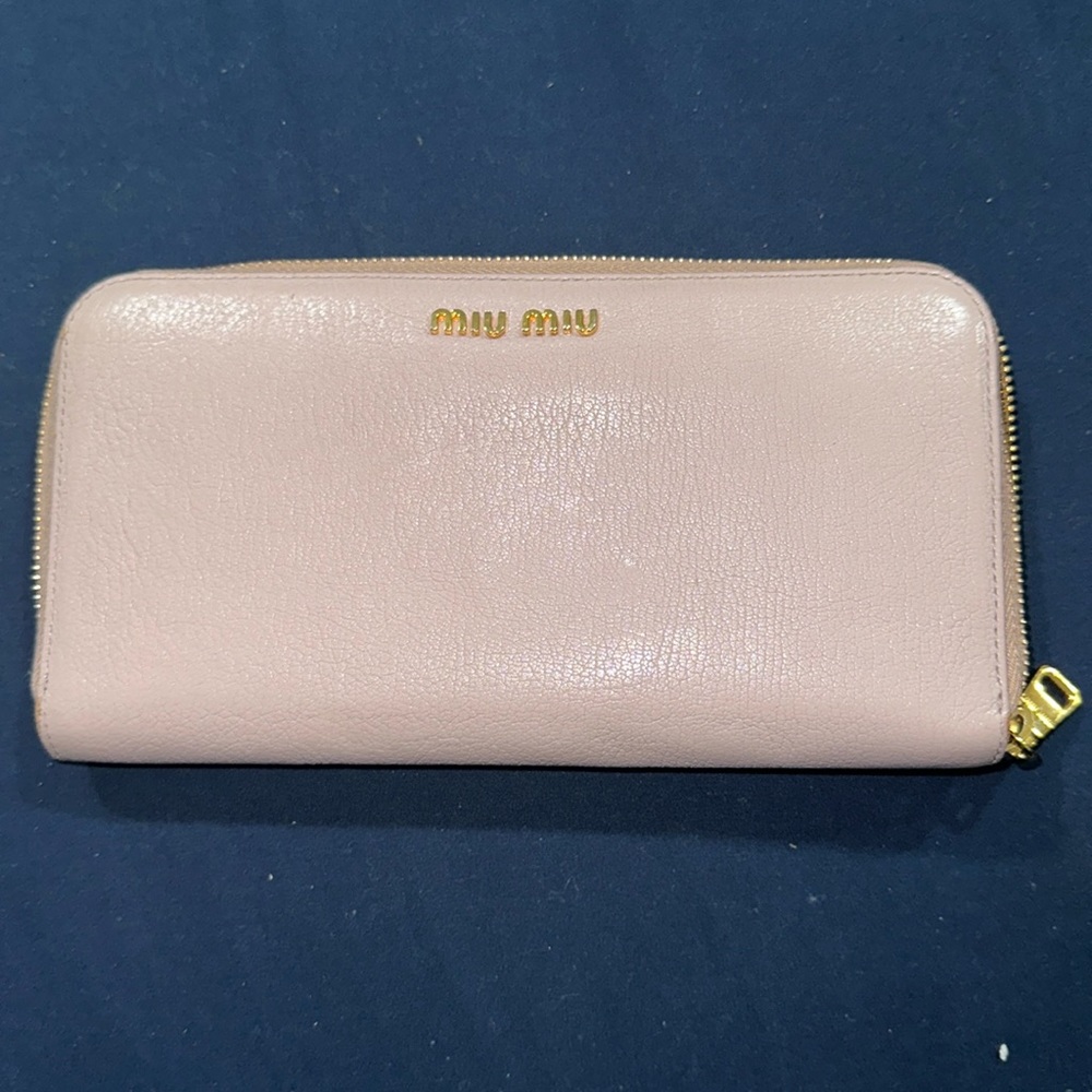MIU MIU PINK ZIP AROUND WALLET